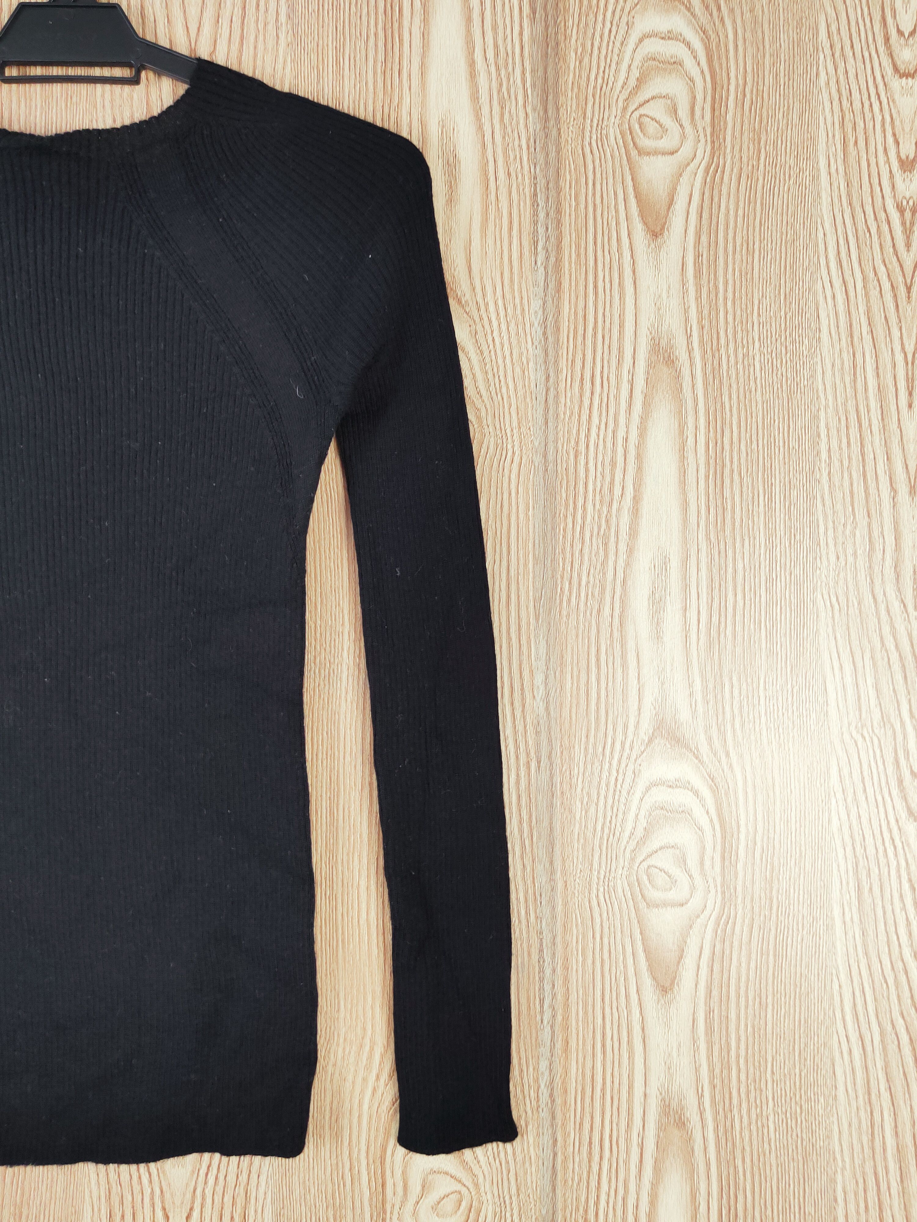 Homespun Knitwear × Japanese Brand × Undercover Uniqlo X Undercover Black Knitwear Sweatshirts #W305 Size M / US 6-8 / IT 42-44 - 10 Thumbnail