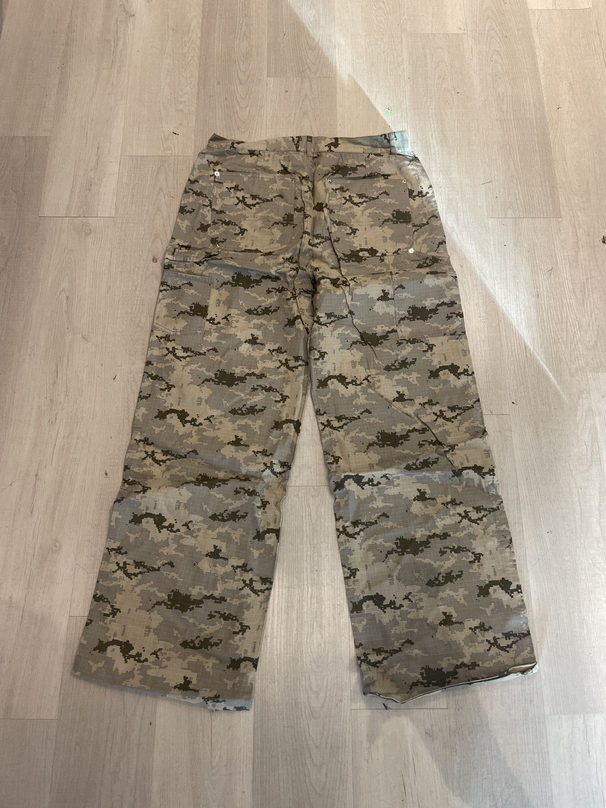 HMDD HMDD Digi Camo Cargo Pants Large Size US 33 - 2 Thumbnail