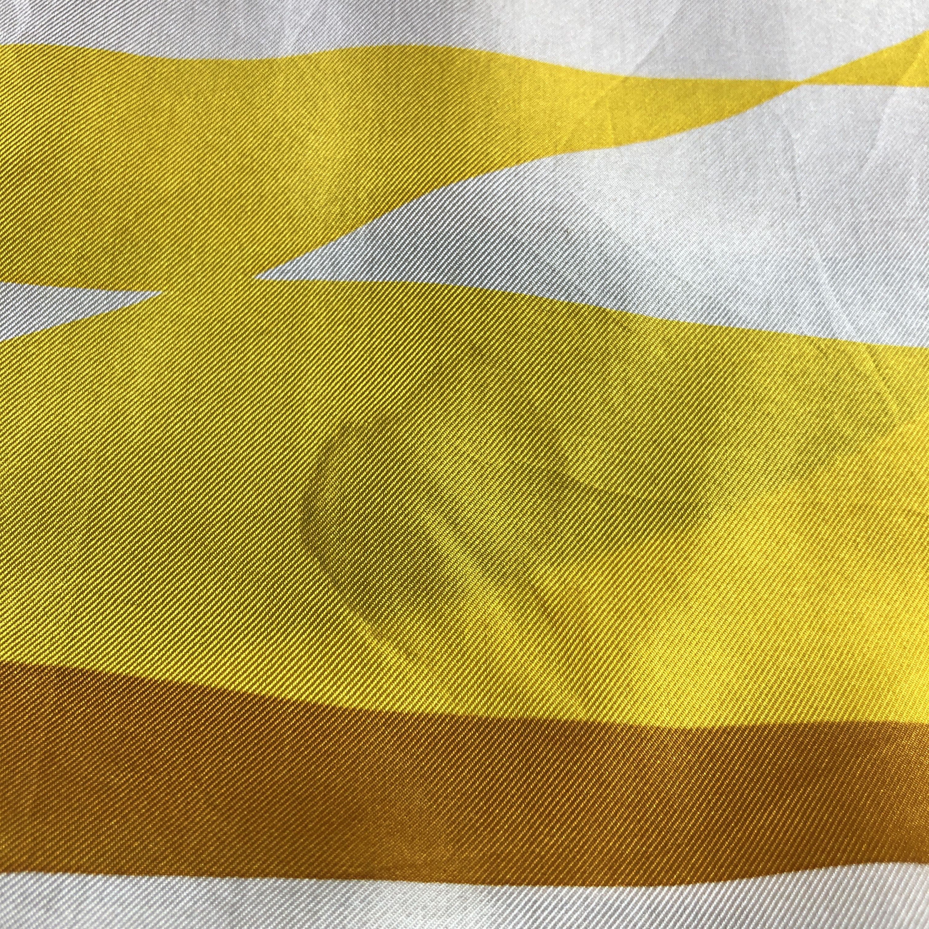 Vintage Vintage Luxury Abstract Hand Rolled Silk Scarf M1293 Size ONE SIZE - 6 Thumbnail