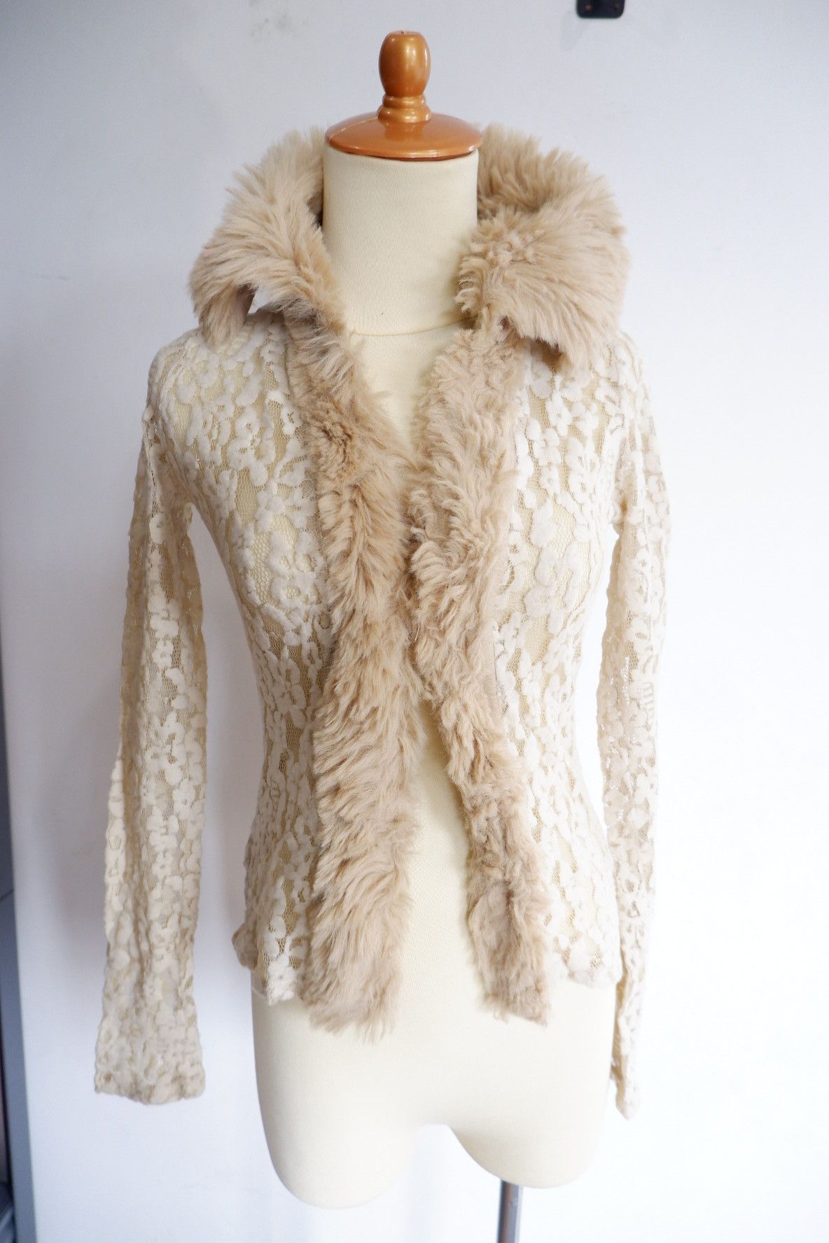 Morgan Homme Vintage 2003 Morgan De Toi Fur Neck Barocade Cardigan Size S / US 4 / IT 40 - 1 Thumbnail