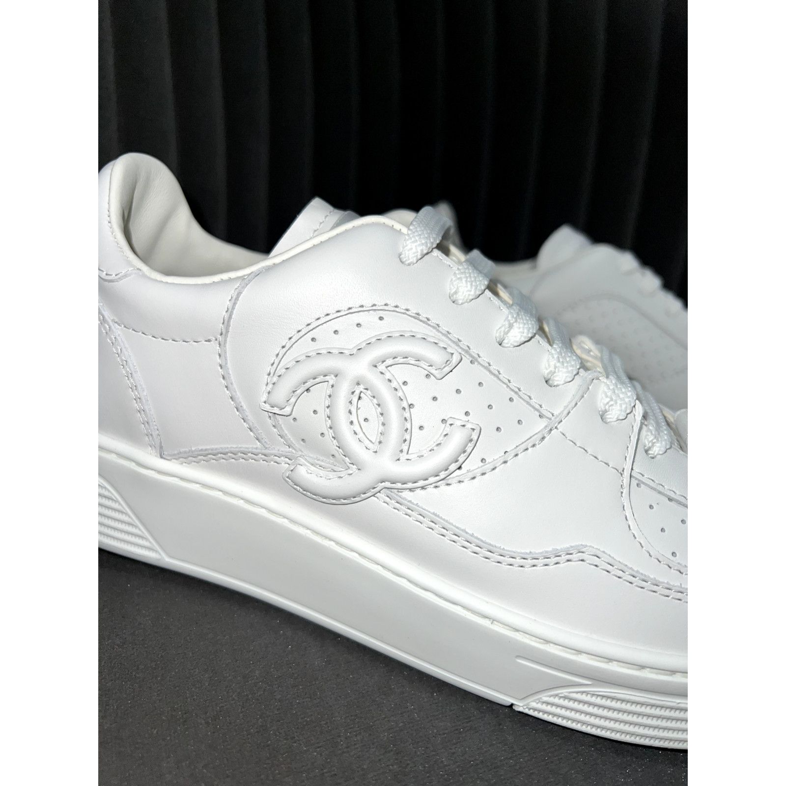 Chanel 23A Calfskin CC Logo Tie Flat Runner Trainer Sneaker 41 Size US 11 / IT 41 - 5 Thumbnail