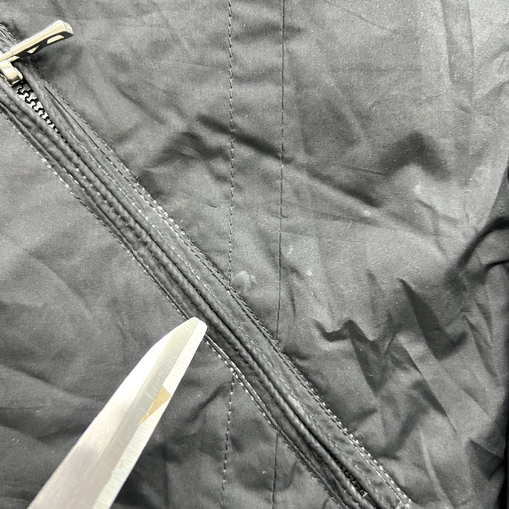 Bogner Bogner Jacket Mens 48 Black Hooded Puffer Greenland Expedition Kanglait Kalaallit Nunaat Size US M / EU 48-50 / 2 - 3 Thumbnail