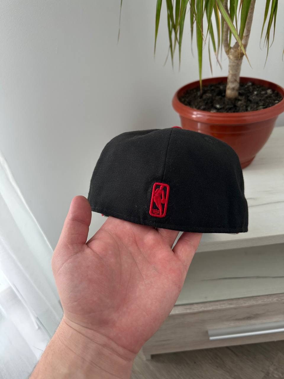 NBA × Vintage Vintage Chicago Bulls Red NBA Cap Size ONE SIZE - 9 Thumbnail