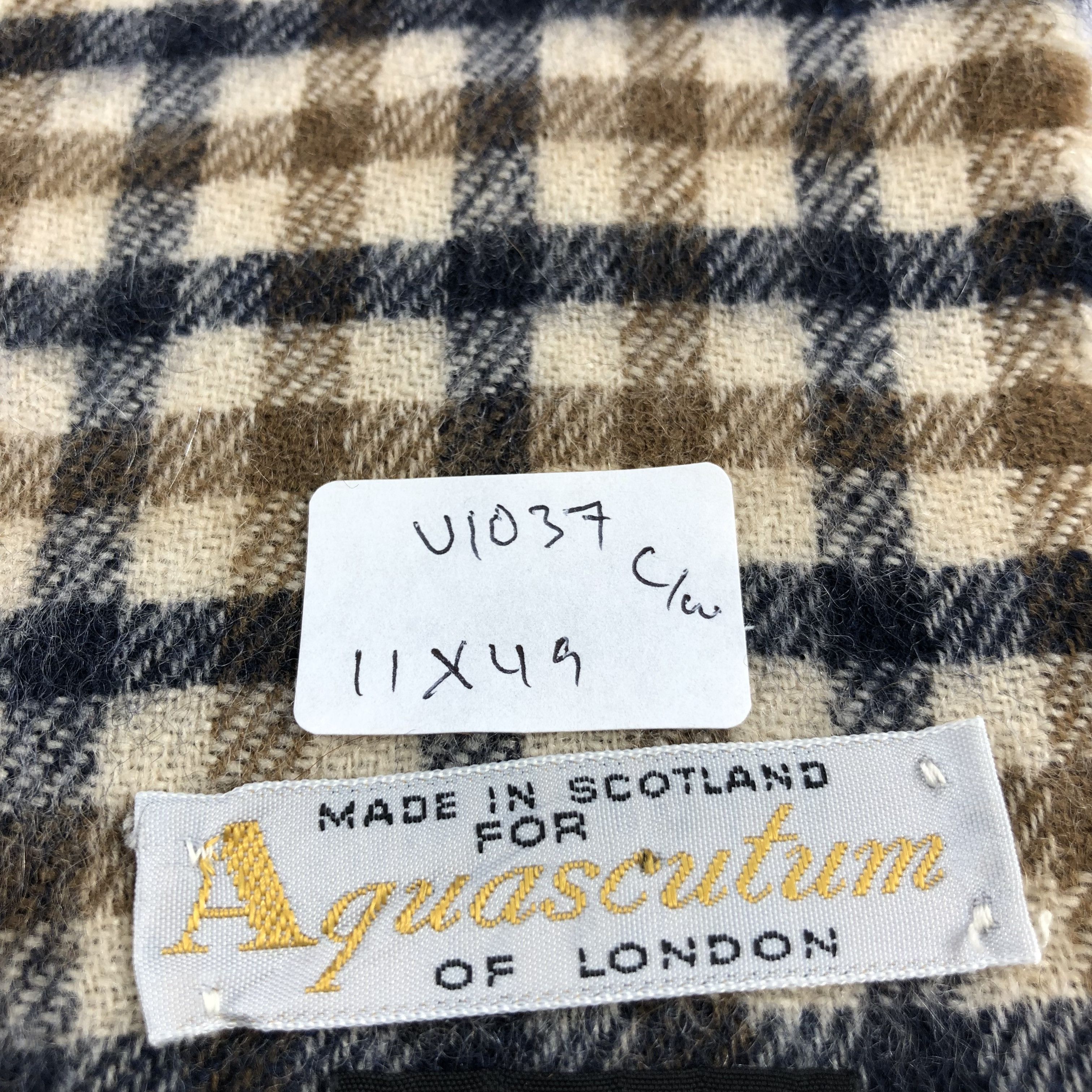 Aquascutum Aquascutum Iconic Gingham Wool Scarf Muffler V1037 Size ONE SIZE - 5 Thumbnail