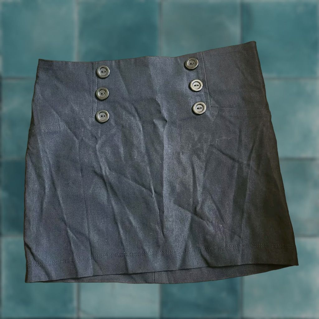 Vintage Windsor Skirt Black Solid Zip Short Straight & Pencil Women S Short Length Spring Summer Fall United States Size 28" / US 6 / IT 42 - 1 Thumbnail