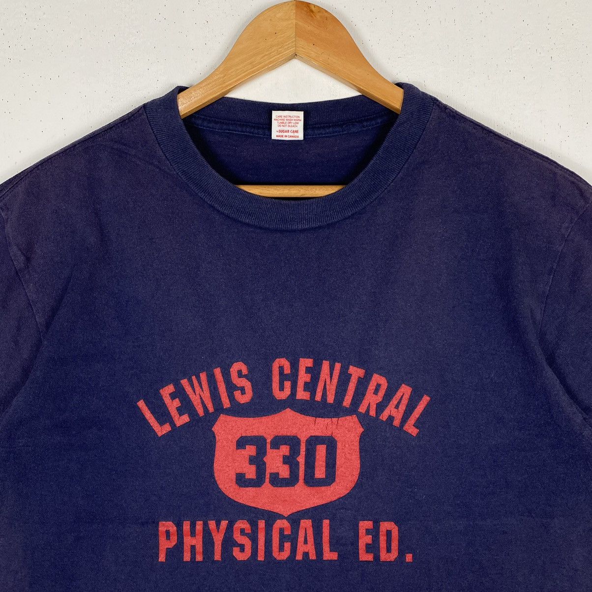 Sugar Cane × Toyo Enterprises × Vintage CHESWICK By SUGAR CANE Lewis Central Physical Tee Size US M / EU 48-50 / 2 - 3 Thumbnail