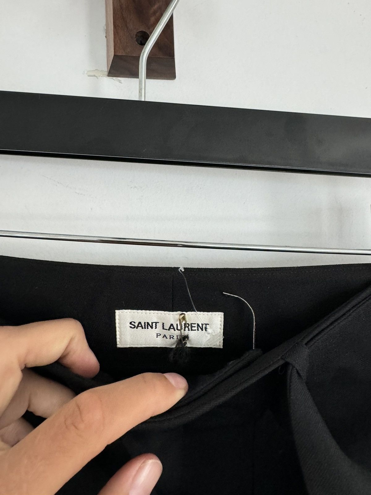 Saint Laurent Paris Pleated Belted Suit shorts Size US 32 / EU 48 - 2 Thumbnail