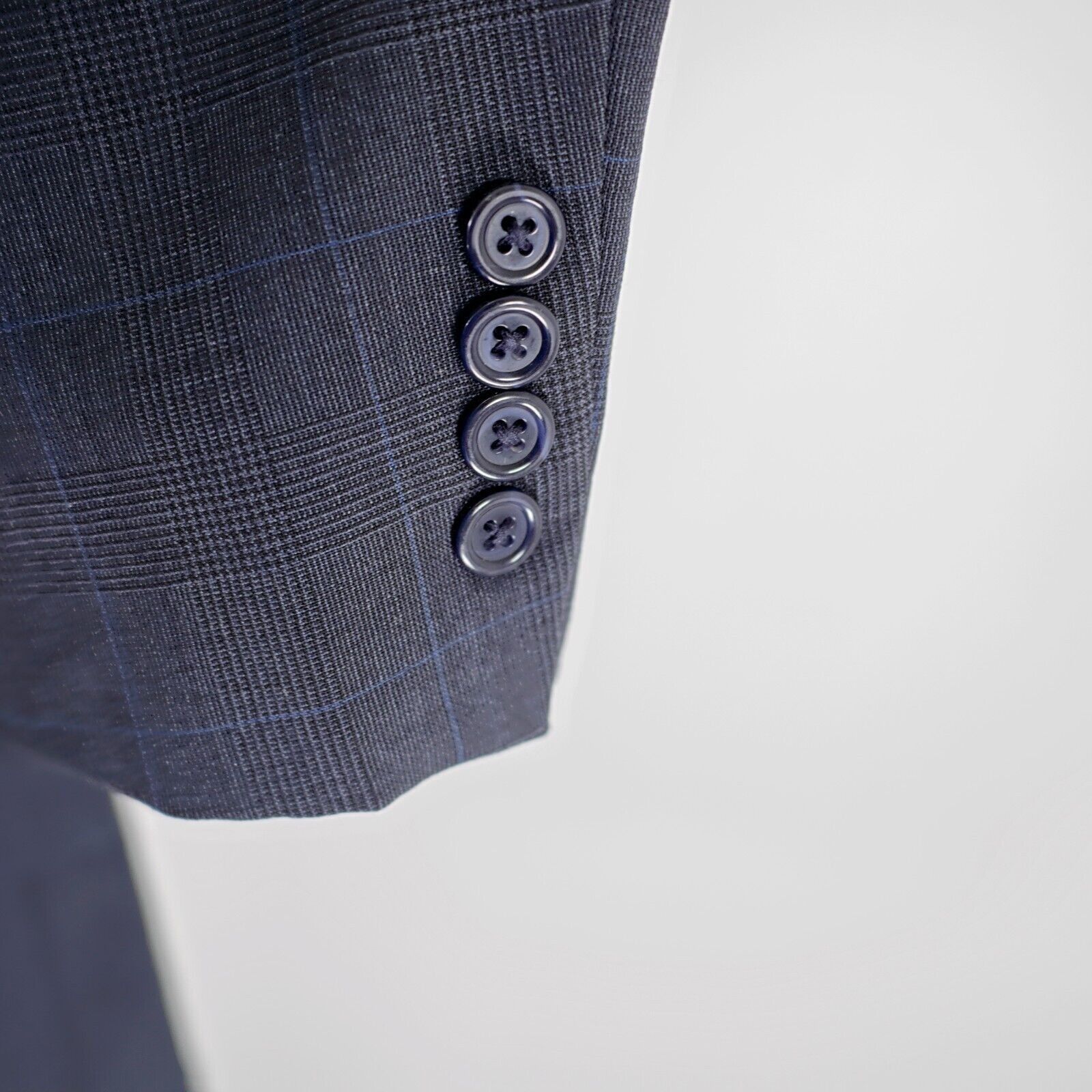 Jos. A. Bank Jos A Bank Wool Gray Glen Plaid W/ Blue Windowpane 2 Button Size 38R - 4 Thumbnail