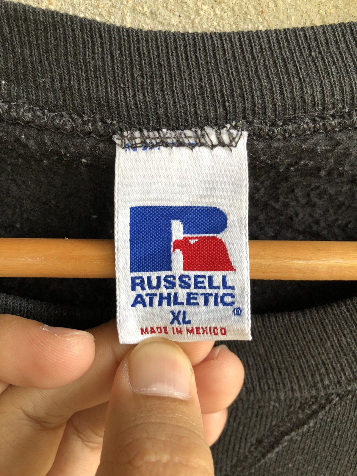 Russell Athletic Vintage 90s Russell Athletic sweatshirt Size US XL / EU 56 / 4 - 7 Thumbnail