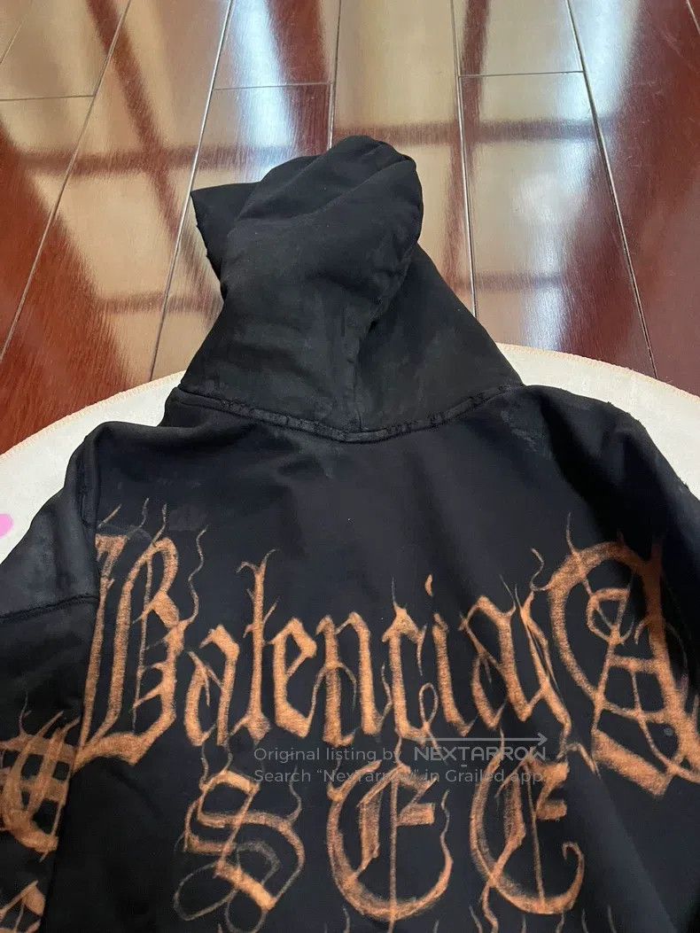 Balenciaga Balenciaga Sanskrit Hoodie Jacket - Size S Size US S / EU 44-46 / 1 - 4 Thumbnail