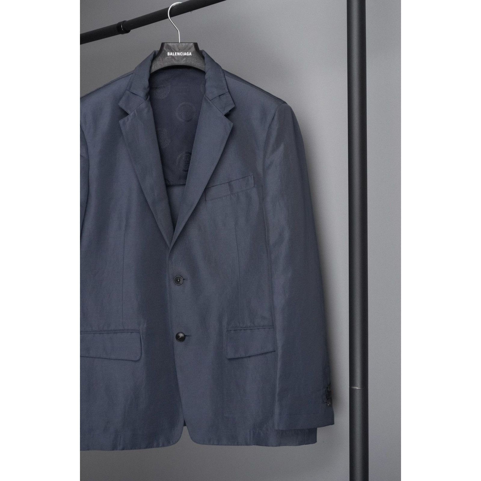 Versace Gianni versace greca logo medusa button linen blazer jacket Size US L / EU 52-54 / 3 - 3 Thumbnail