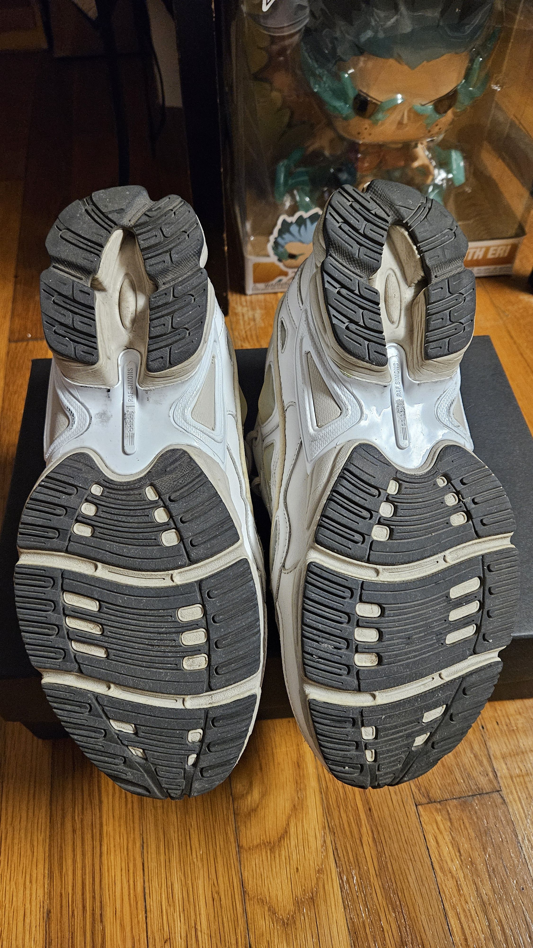 Adidas × Raf Simons Adidas Raf Simons Ozweego 3 III White US 10 M Size US 10 / EU 43 - 6 Thumbnail