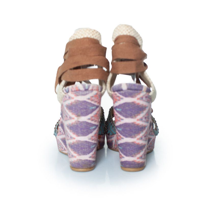 Stuart Weitzman Stuart Weitzman, ethnic printed wedge sandals Size US 8 / IT 38 - 3 Thumbnail