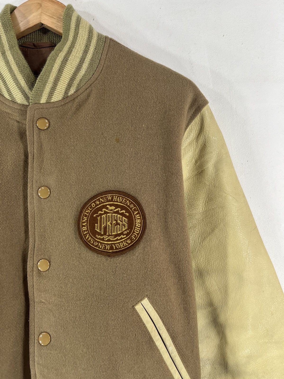 J. Press Leather Varsity J Press Streetwear bomber jacket Size US M / EU 48-50 / 2 - 6 Thumbnail