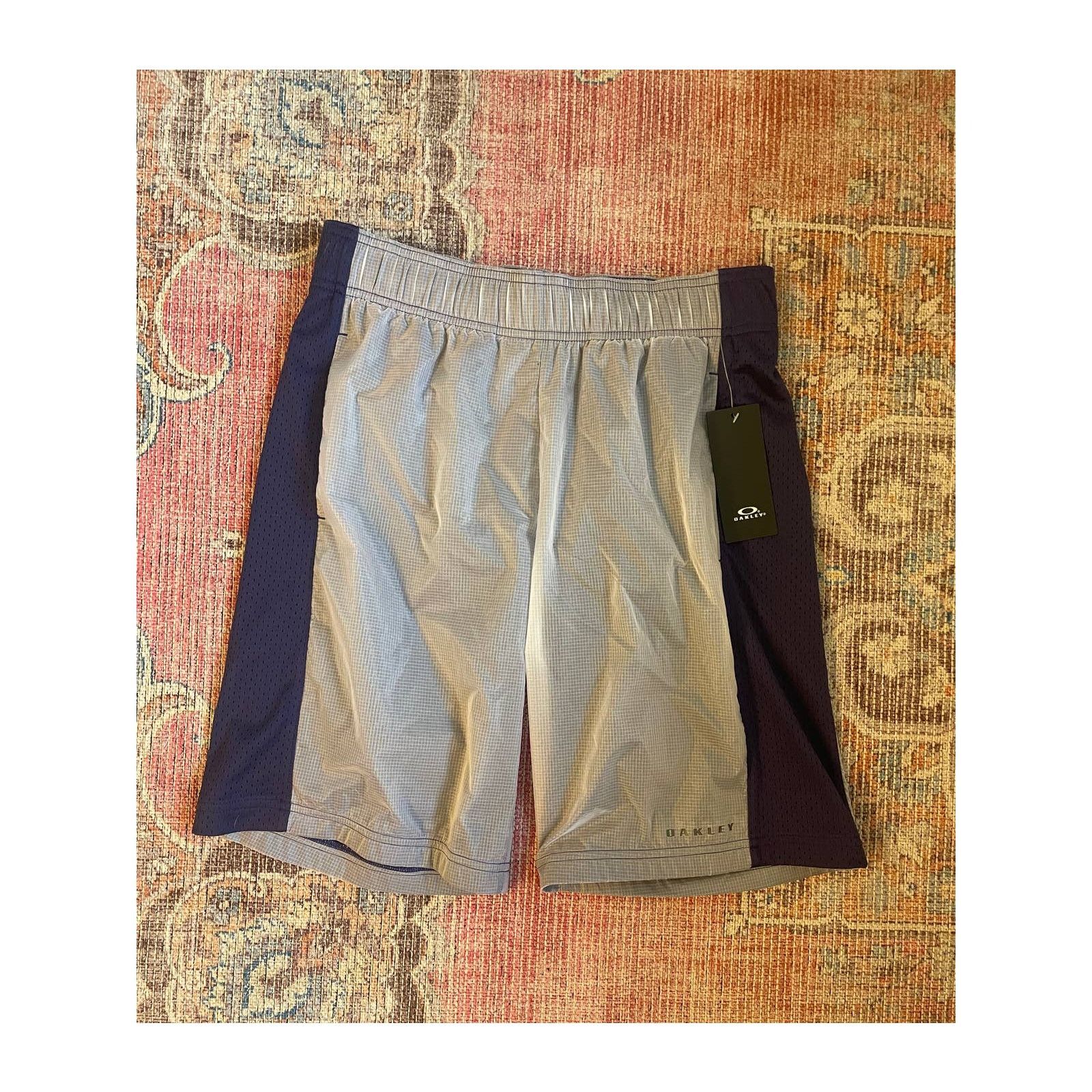 Oakley Oakley Men's Translucent Sunset Shorts Blue Gray Size S NWT Size US 32 / EU 48 - 1 Thumbnail