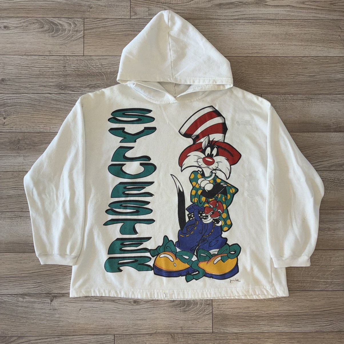 Warner Bros Looney Tunes Sylvester the Cat white hoodie Size US XL / EU 56 / 4 - 1 Thumbnail