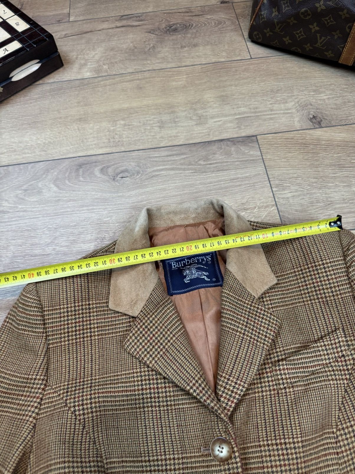 Burberry Vintage wool blazer Burberry Tweed original luxury item Size 38S - 7 Thumbnail