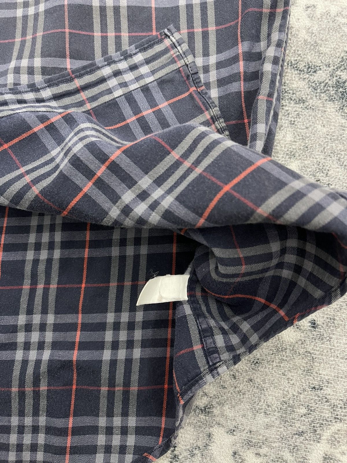 Burberry Vintage Burberrys Brit M Nova Check Long-Shirt Size US M / EU 48-50 / 2 - 9 Thumbnail