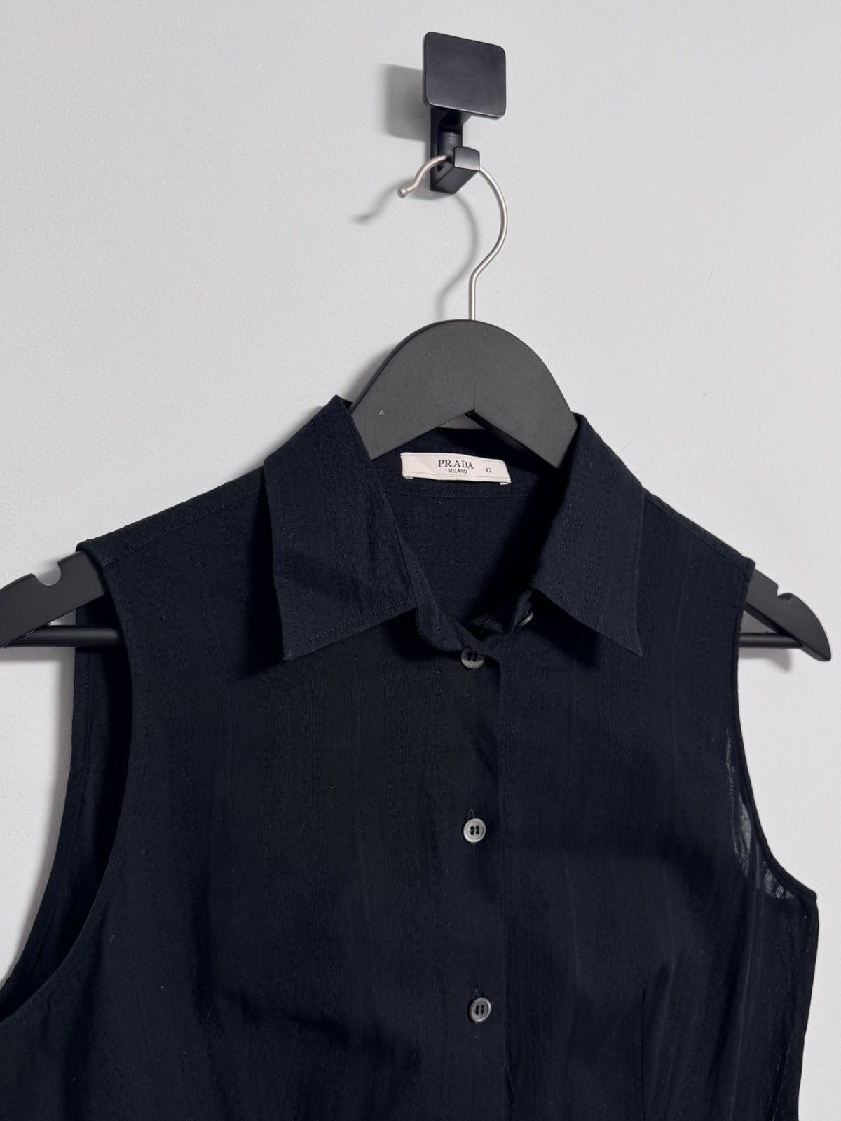 Prada Prada Vest Women’s Cotton Luxury Button Size M / US 6-8 / IT 42-44 - 2 Thumbnail
