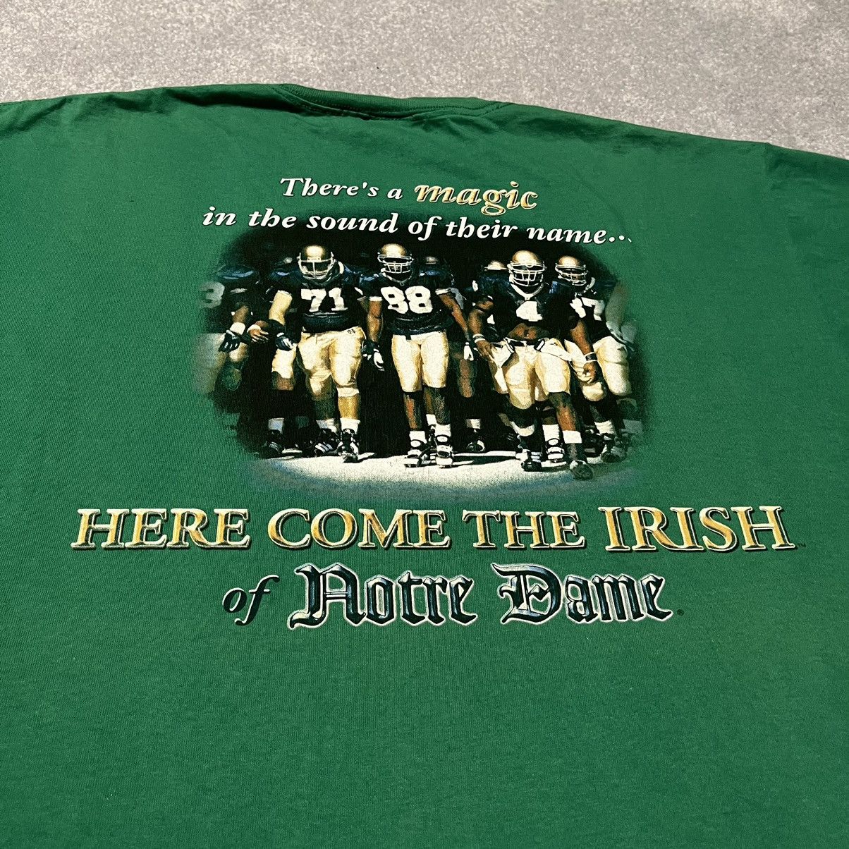 Vintage Vintage The Norte Dame Football Irish Magic College Logo Tee Size US XL / EU 56 / 4 - 6 Thumbnail
