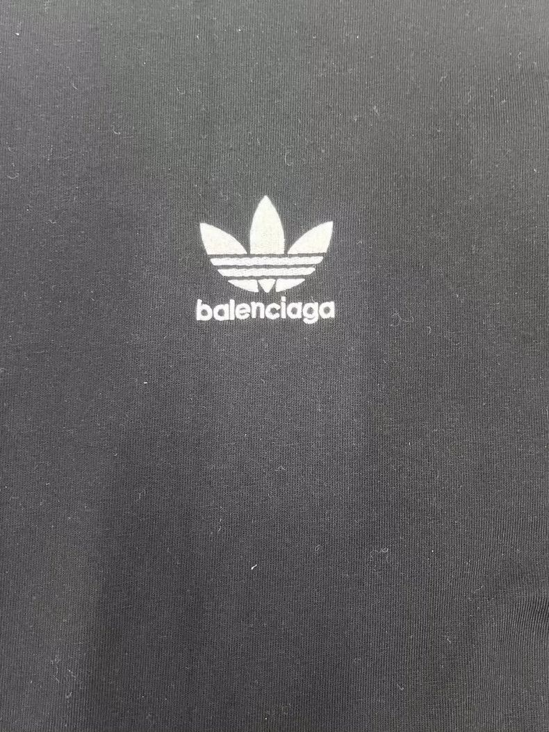 Balenciaga Balenciaga Co-branded adidas short sleeve t black clover Size US M / EU 48-50 / 2 - 3 Thumbnail