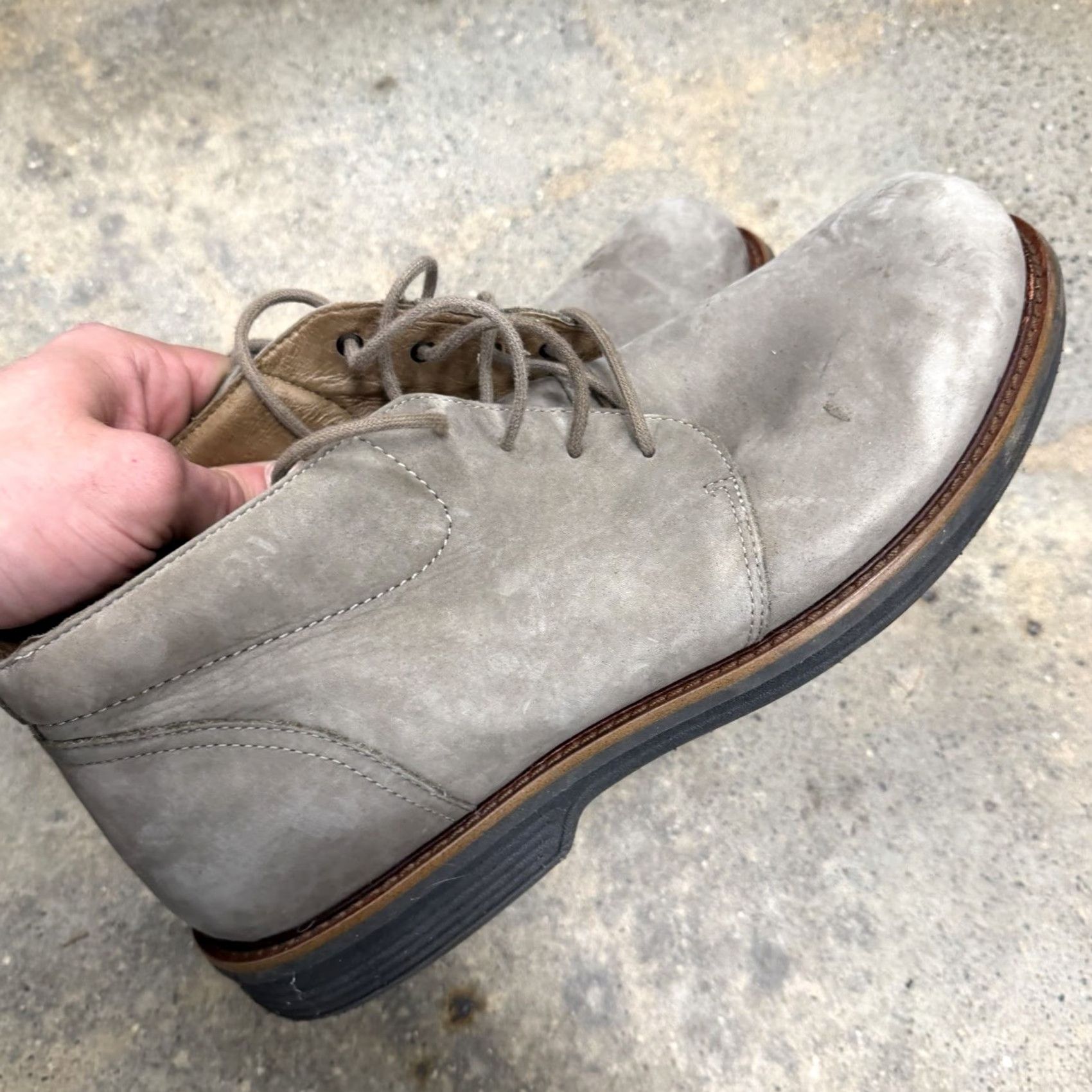 Dansko Dansko Jake Chukka Boots Sz 45/US 12 Nubuck Leather Taupe Comfort Mens Boots Size US 12 / EU 45 - 7 Thumbnail