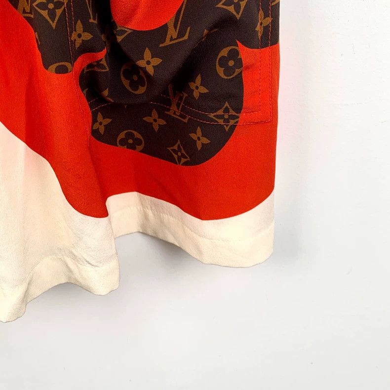 Louis Vuitton Louis Vuitton Color-block logo and printed mulberry silk d Size XXS / US 00 / IT 34 - 4 Thumbnail