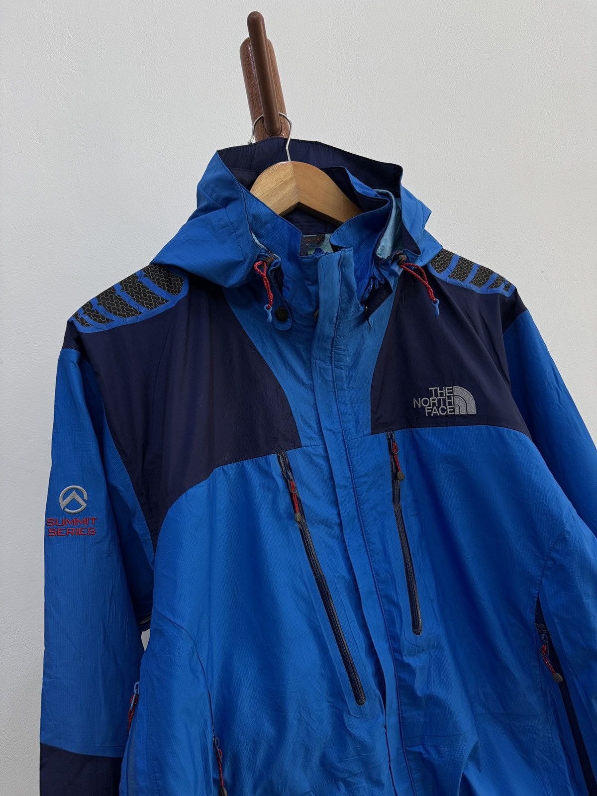 The North Face THENORTHFACE HYVENT ALPHA JACKET Size US M / EU 48-50 / 2 - 3 Thumbnail