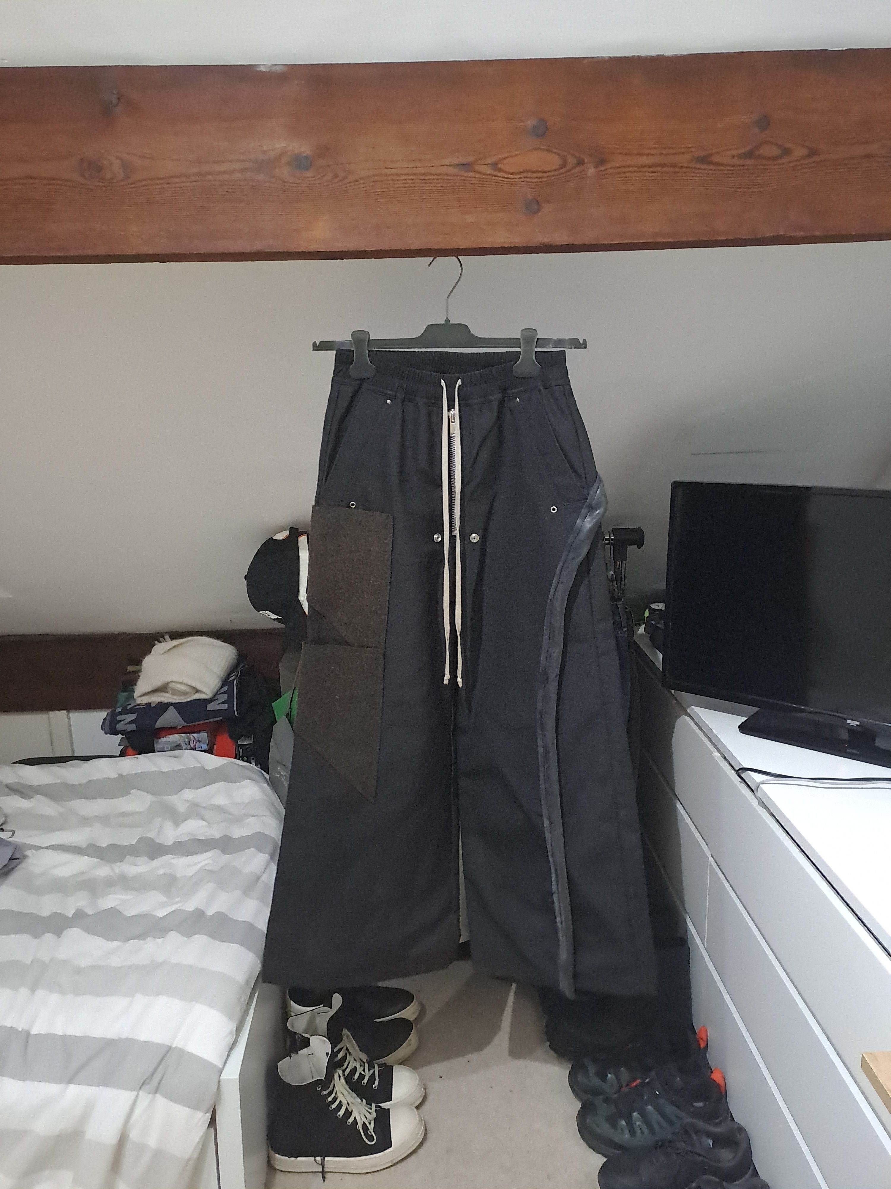 Rick Owens Rick Owens Porterville Wide Leg Bela Cargos Size US 34 / EU 50 - 1 Thumbnail