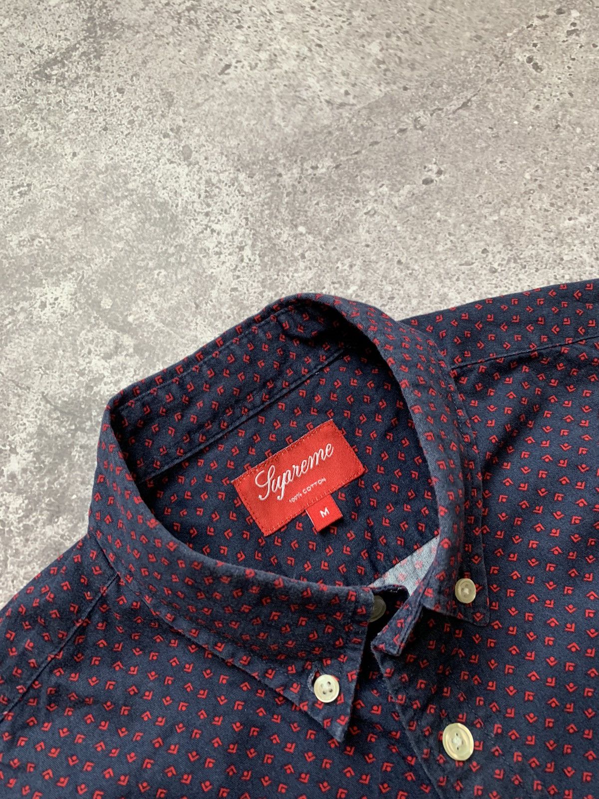 Supreme Supreme monogram shirt Size US M / EU 48-50 / 2 - 2 Thumbnail