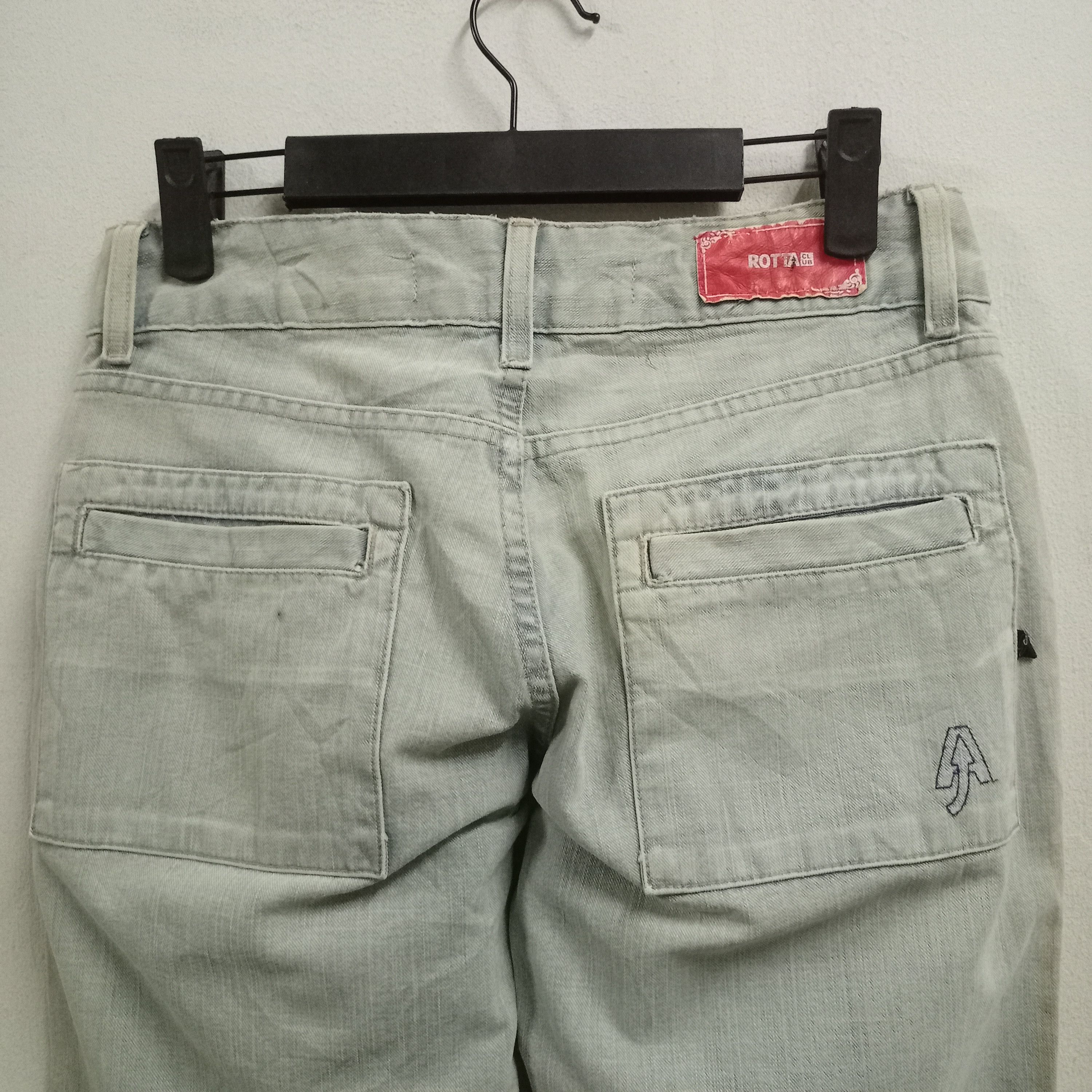 Japanese Brand Vintage Japanese Brand Faded Wash Style Flare Jeans Size 28" / US 6 / IT 42 - 6 Thumbnail