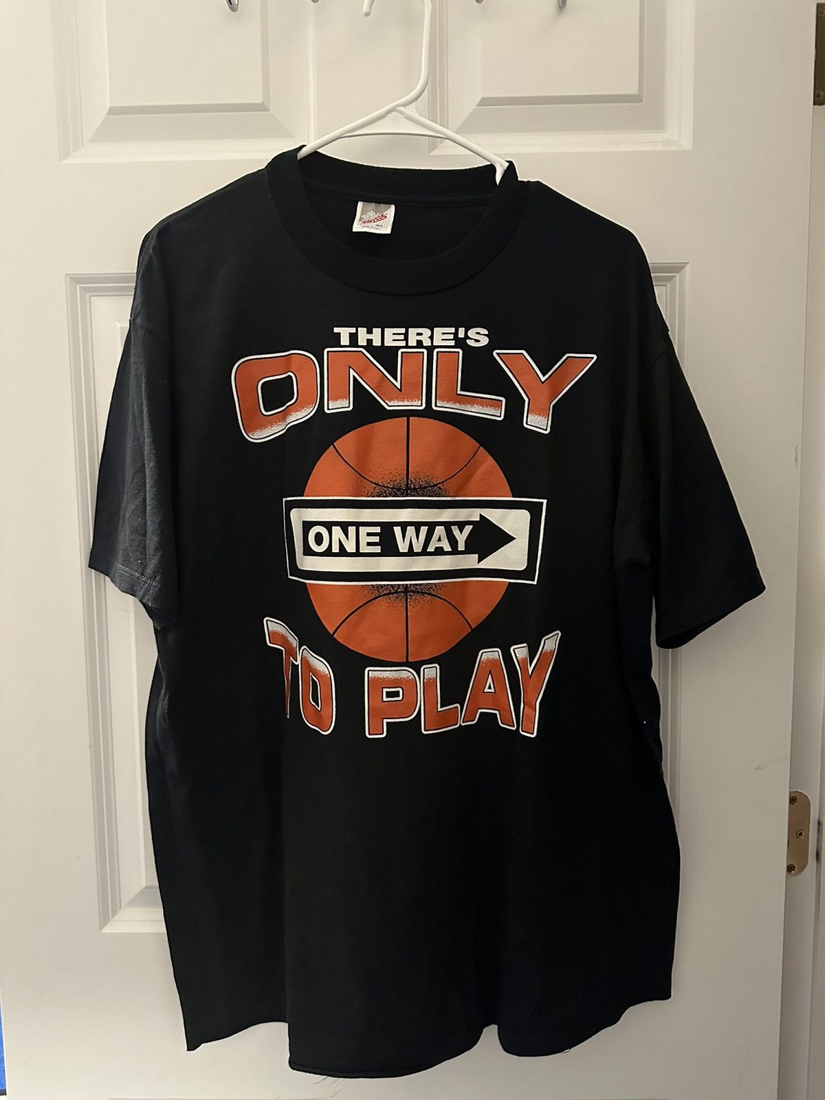 Vintage Vintage basketball Tee Size US XL / EU 56 / 4 - 1 Thumbnail