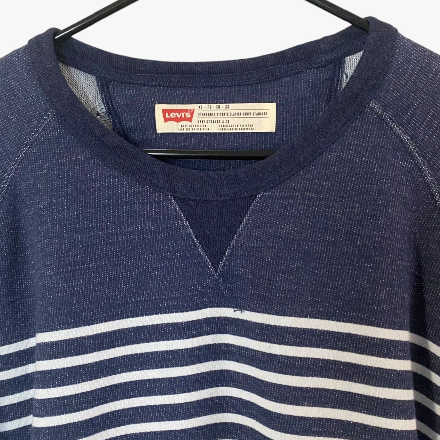 Levi's Levi's Striped Pullover Crewneck Sweatshirt Mens XL Navy Blue White Long Sleeve Size US XL / EU 56 / 4 - 5 Thumbnail