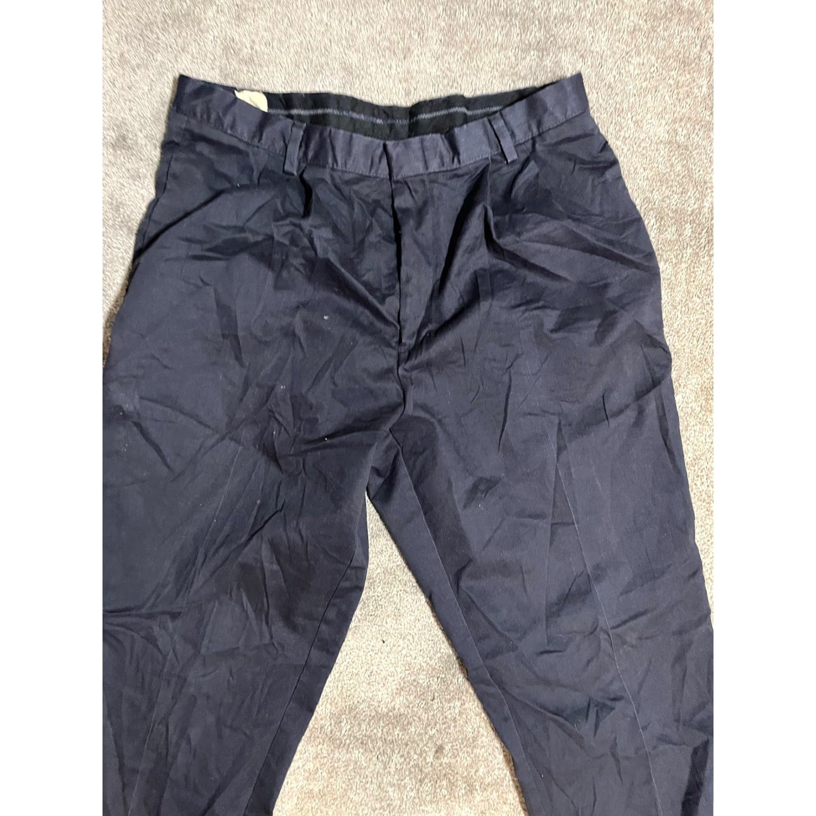 Dockers VINTAGE Dockers Classic Fit Pleated Chino Pants Men 36x34 Navy Blue Size US 36 / EU 52 - 2 Thumbnail