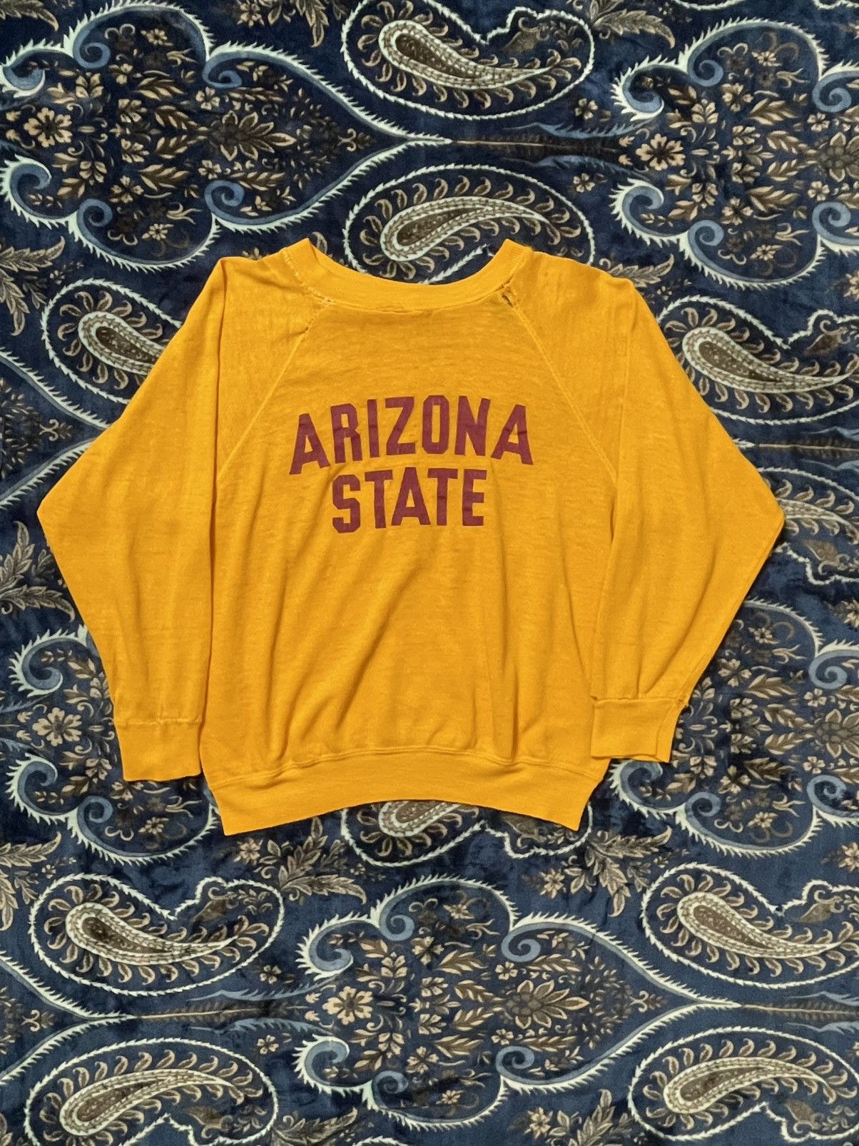 Japanese Brand × Vintage 1970s Arizona State Distressed Sweatshirt Size US M / EU 48-50 / 2 - 3 Thumbnail