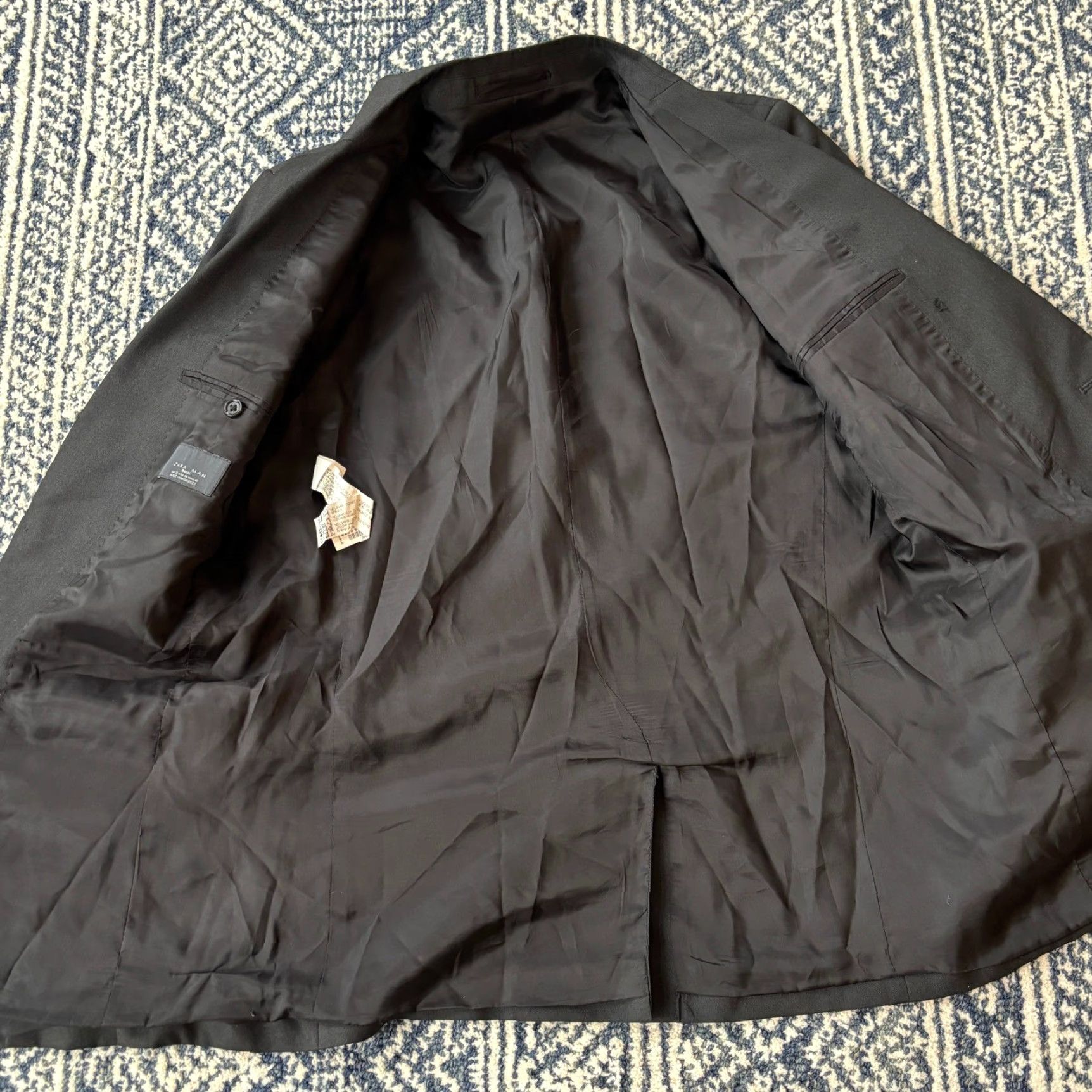 Zara Zara Man Basic Black Blazer Suit Jacket Mens Size 44 EU 54 Regular 2 Piece Notch Lapel Two-Button Double-Vented Black Blazer Jacket Mens Size 44R - 2 Thumbnail