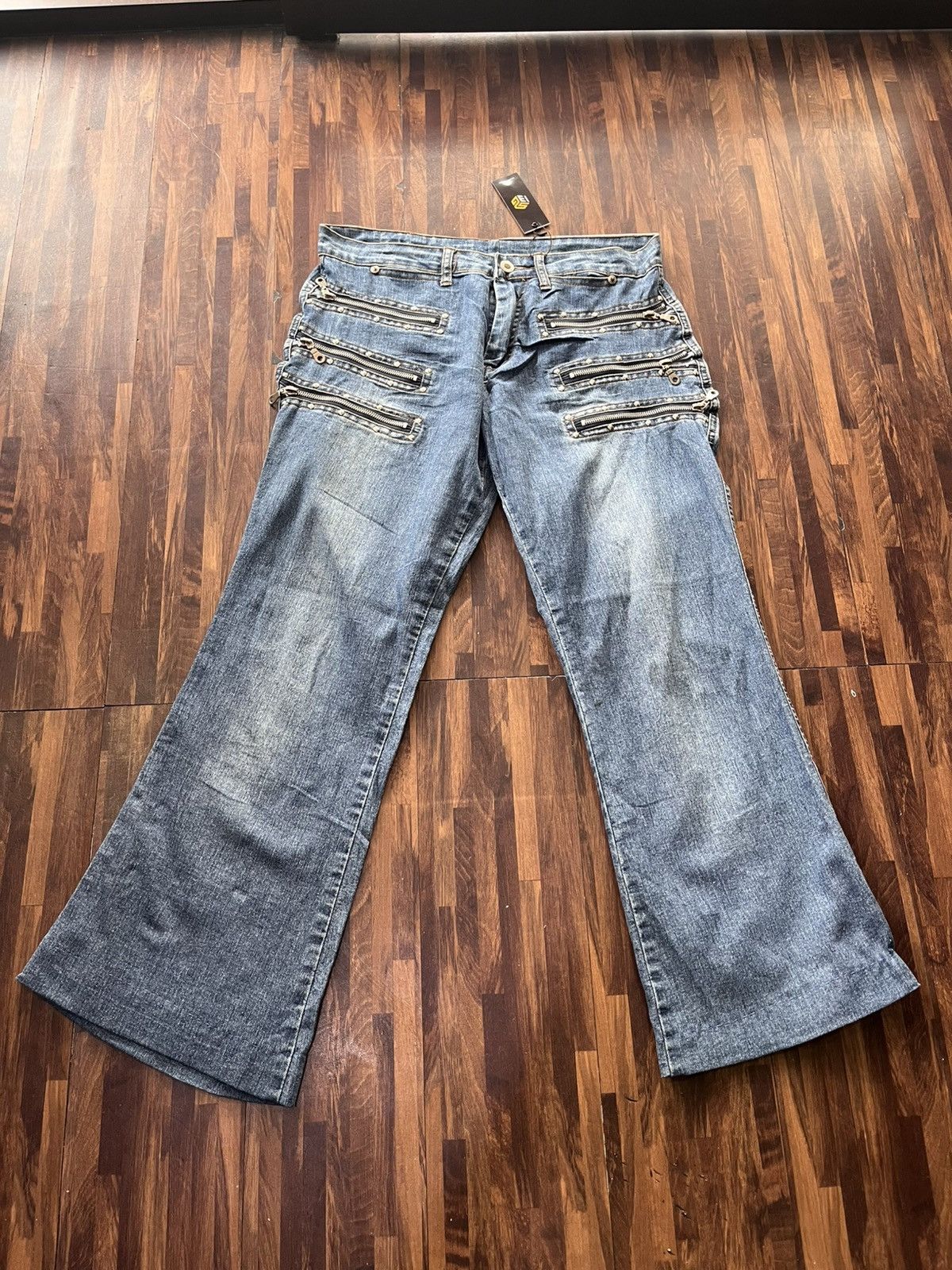 Vintage Y&T Denim Jeans Blue Multi Zipps Vintage Y2k Hype Size US 32 / EU 48 - 1 Thumbnail