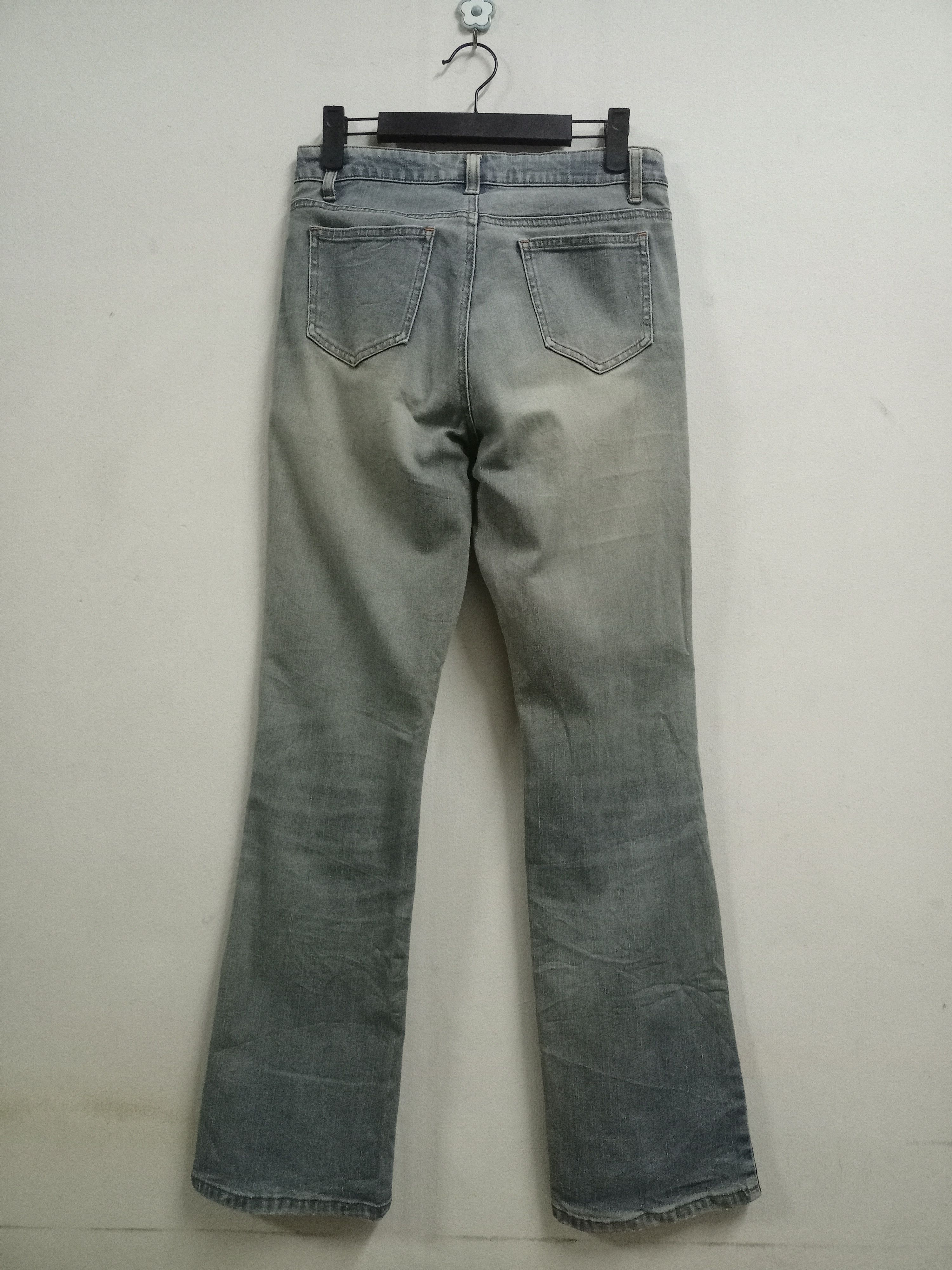 Japanese Brand Vintage Japanese Brand Faded Style Distressed Flare Jeans Size US 28 / EU 44 - 2 Thumbnail