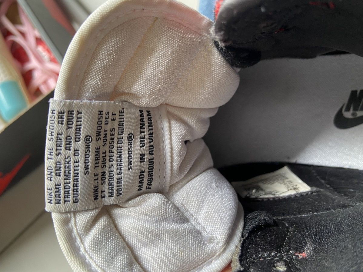 Jordan Brand × NBA × Nike Air Jordan 1 Satin Black Toe Size US 7.5 / EU 40-41 - 12 Thumbnail