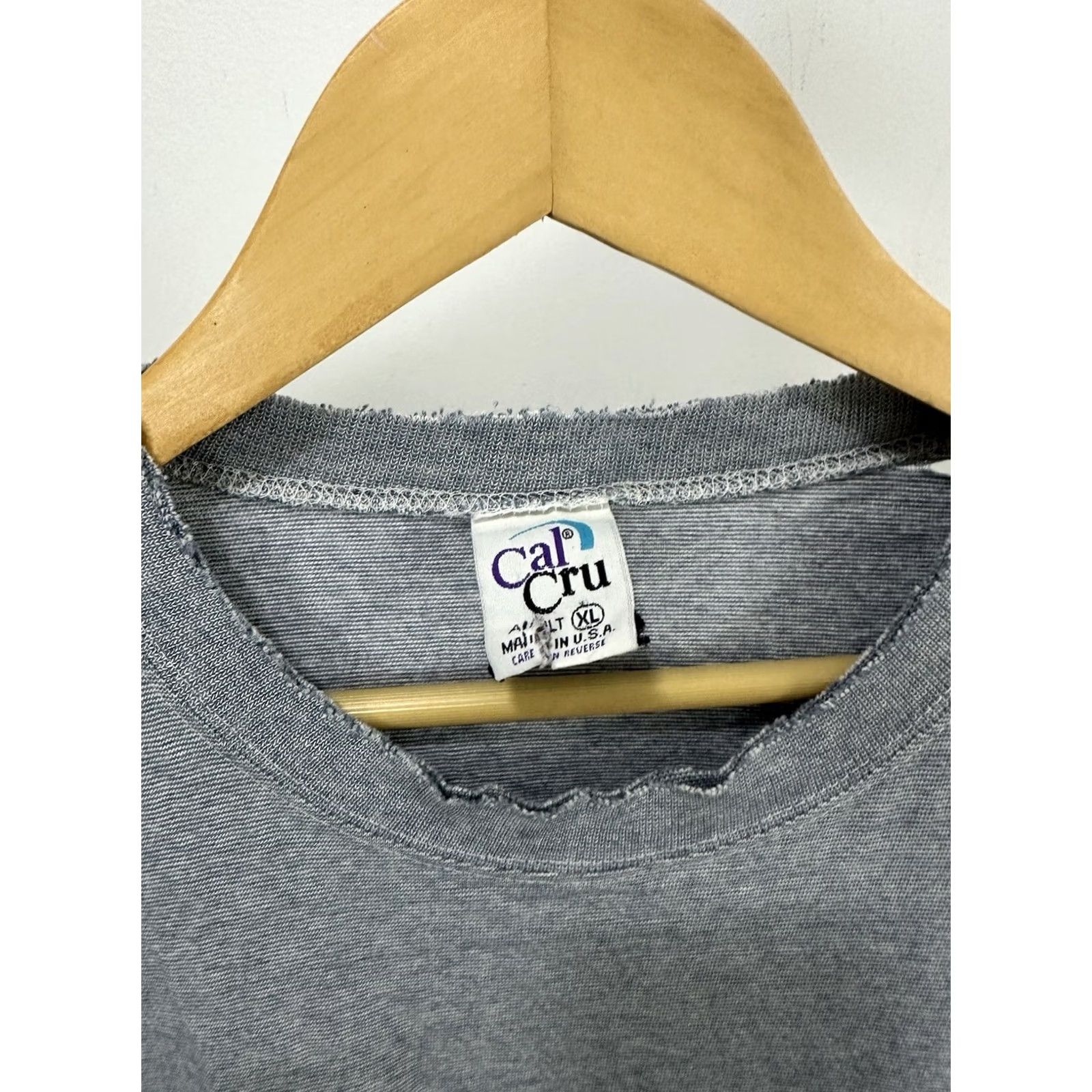 Thrasher VTG 90s Cal Cru Striped T-Shirt XL BLUE Men Short Sleeve Distressed Thrashed Size XL Size US XL / EU 56 / 4 - 3 Thumbnail