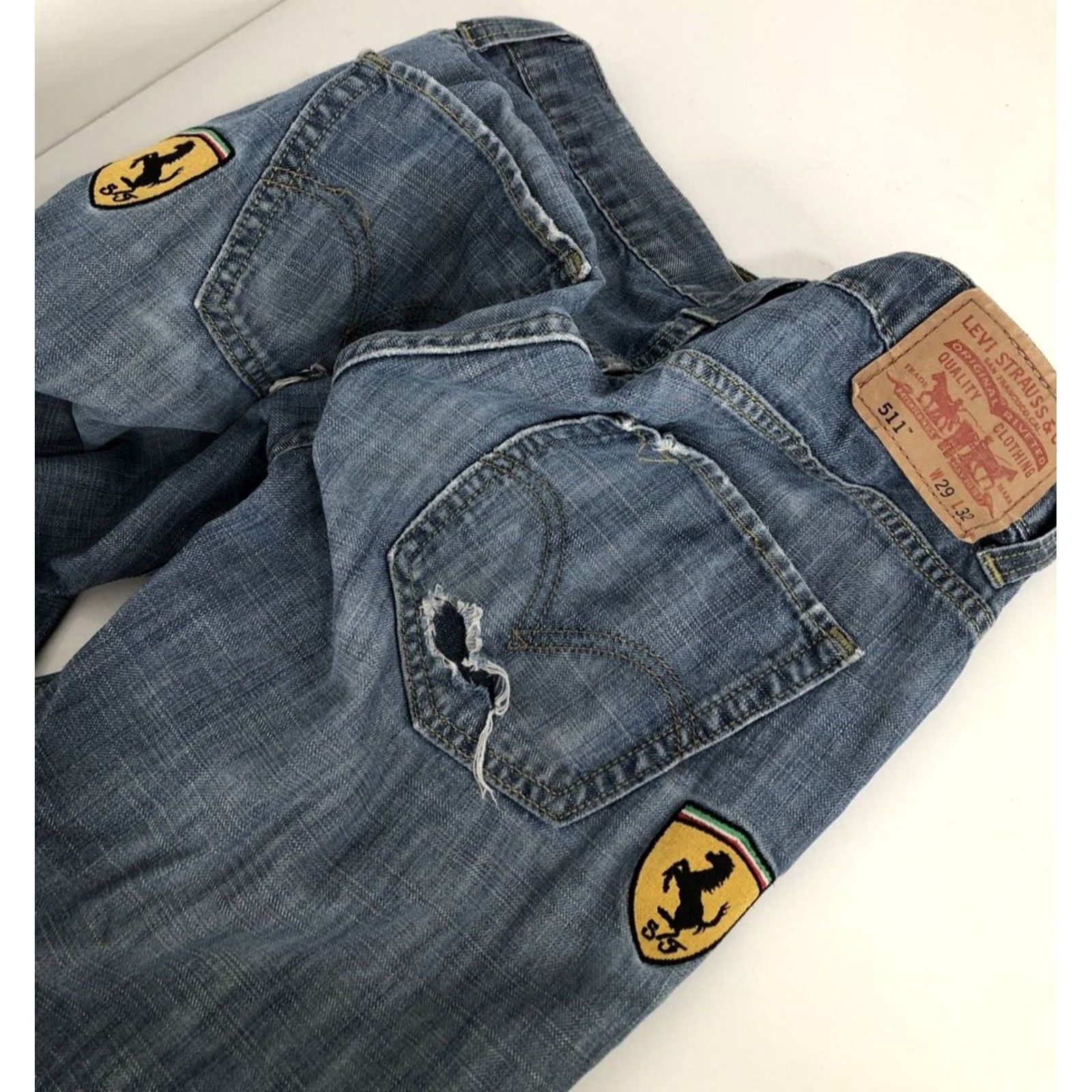 Levi's FERRARI SCUDERIA Levi's 511 Jeans Skinny Distressed 29x33 Mens Blue Jeans Size US 29 - 2 Thumbnail