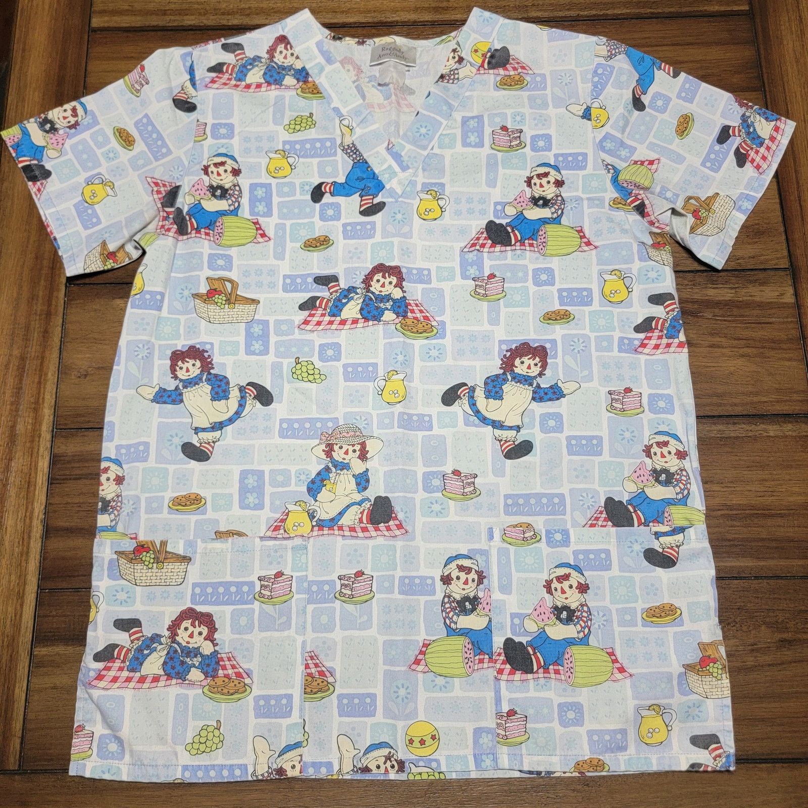 Other Raggedy Ann & Andy Scrub Top Picnic Theme - Size Small Size S / US 4 / IT 40 - 1 Thumbnail
