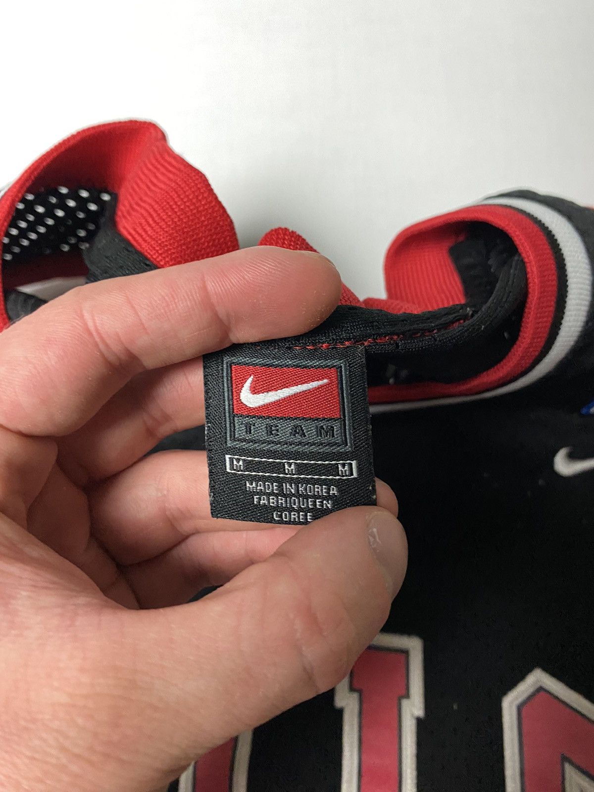 Jordan Brand × Nike × Vintage Nike Jordan 23 Vintage NBA Chicago Bulls Basketball Jersey Size US L / EU 52-54 / 3 - 8 Thumbnail