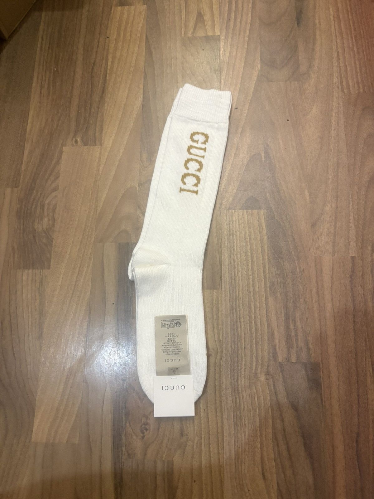 Gucci Gucci Ribbed Logo Socks White / Gold - DEADSTOCK NWT Size L Size ONE SIZE - 3 Thumbnail