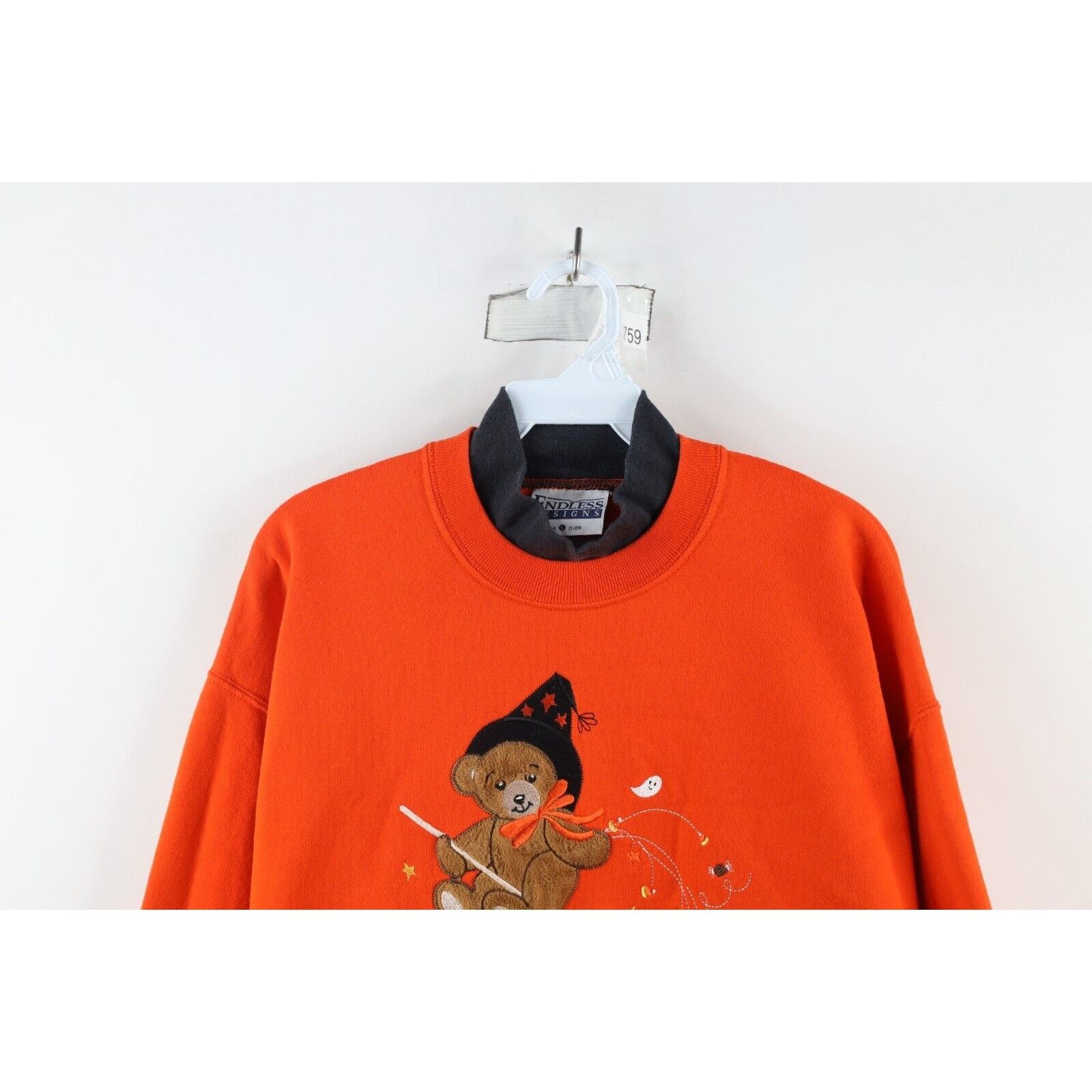 Vintage Vintage 90s Streetwear Halloween Bear Witch Sweatshirt Size L / US 10 / IT 46 - 2 Thumbnail