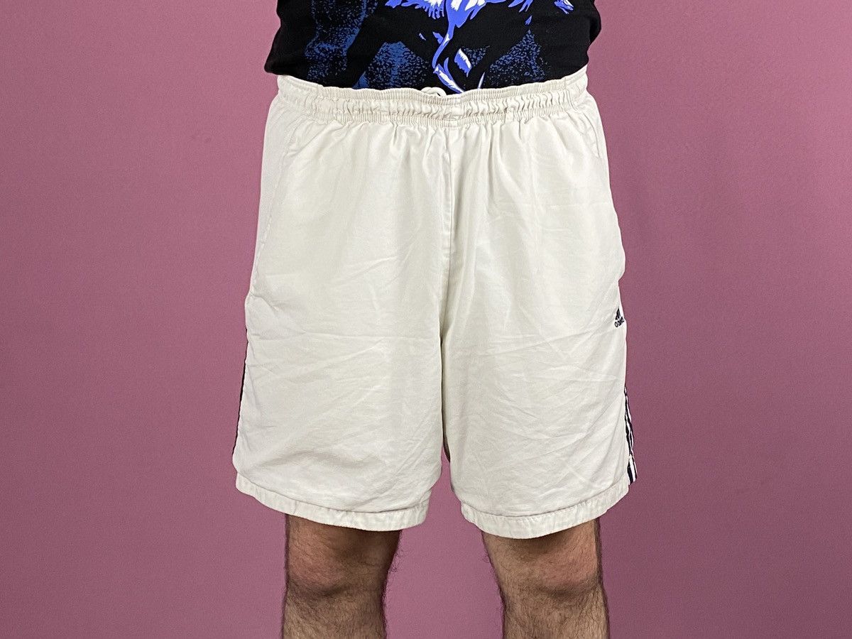 Adidas × Vintage Adidas Vintage Men's Sport Shorts - L Size US 34 / EU 50 - 2 Thumbnail