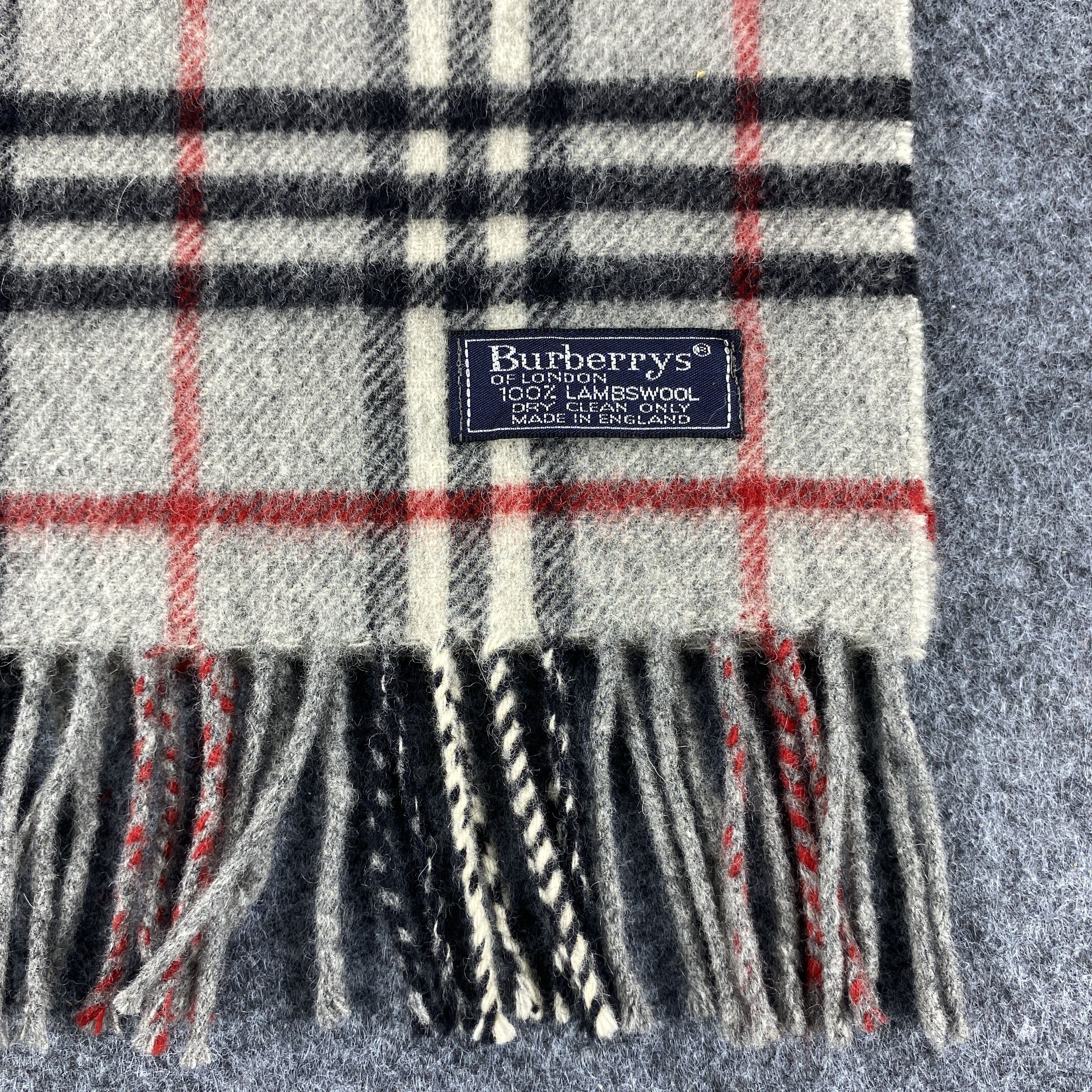 Burberry × Vintage Burberrys Scarf # Muffler # Neckwear # D525 Size ONE SIZE - 2 Thumbnail
