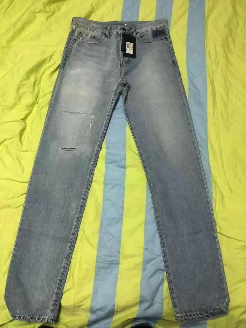 Saint Laurent Paris D14 Knife Cut Damaged Jeans
