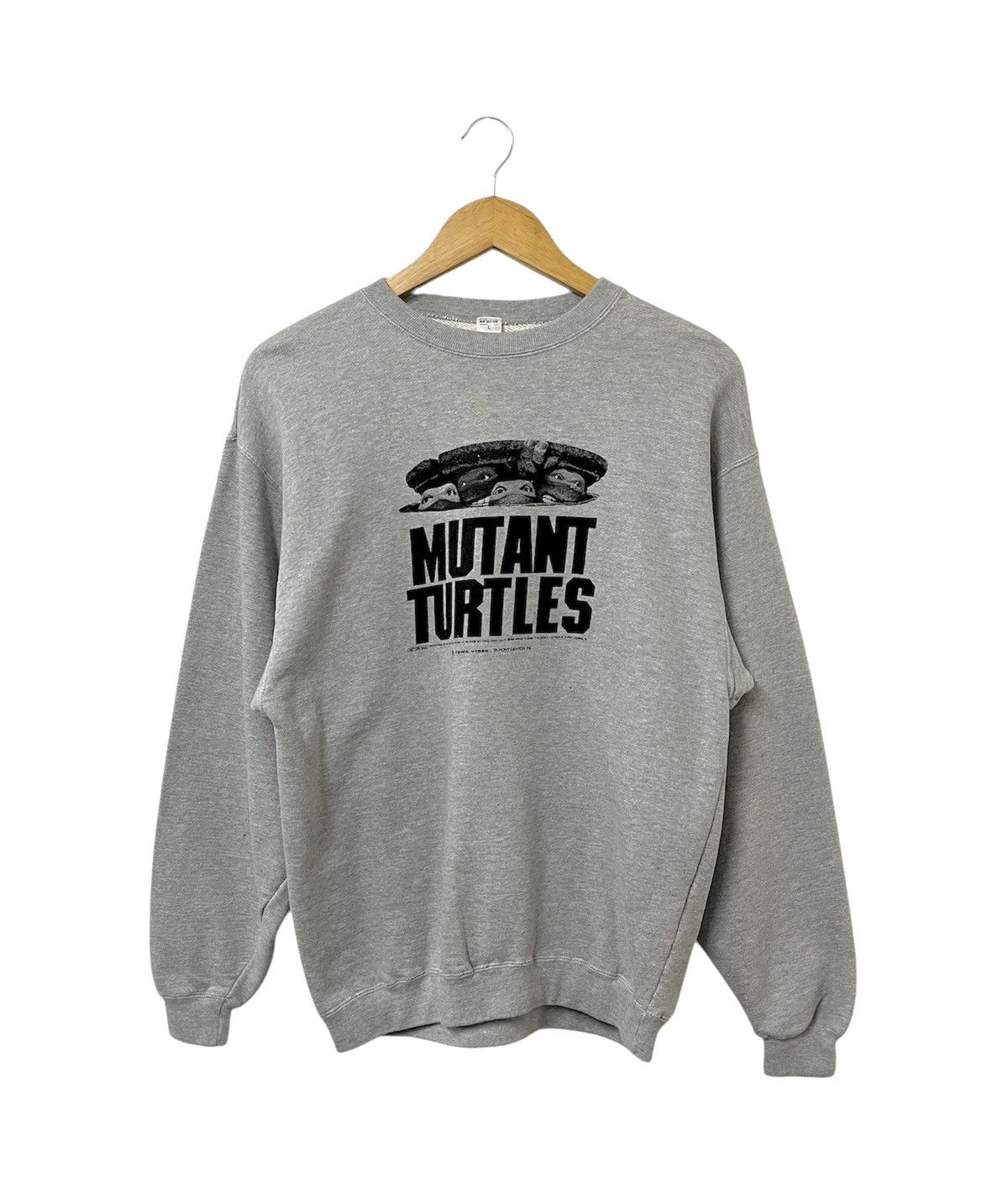 Vintage VINTAGE 90s MUTANT TURTLES TMNT TOWA VIDEO MOVIE SWEATSHIRT Size US L / EU 52-54 / 3 - 1 Thumbnail