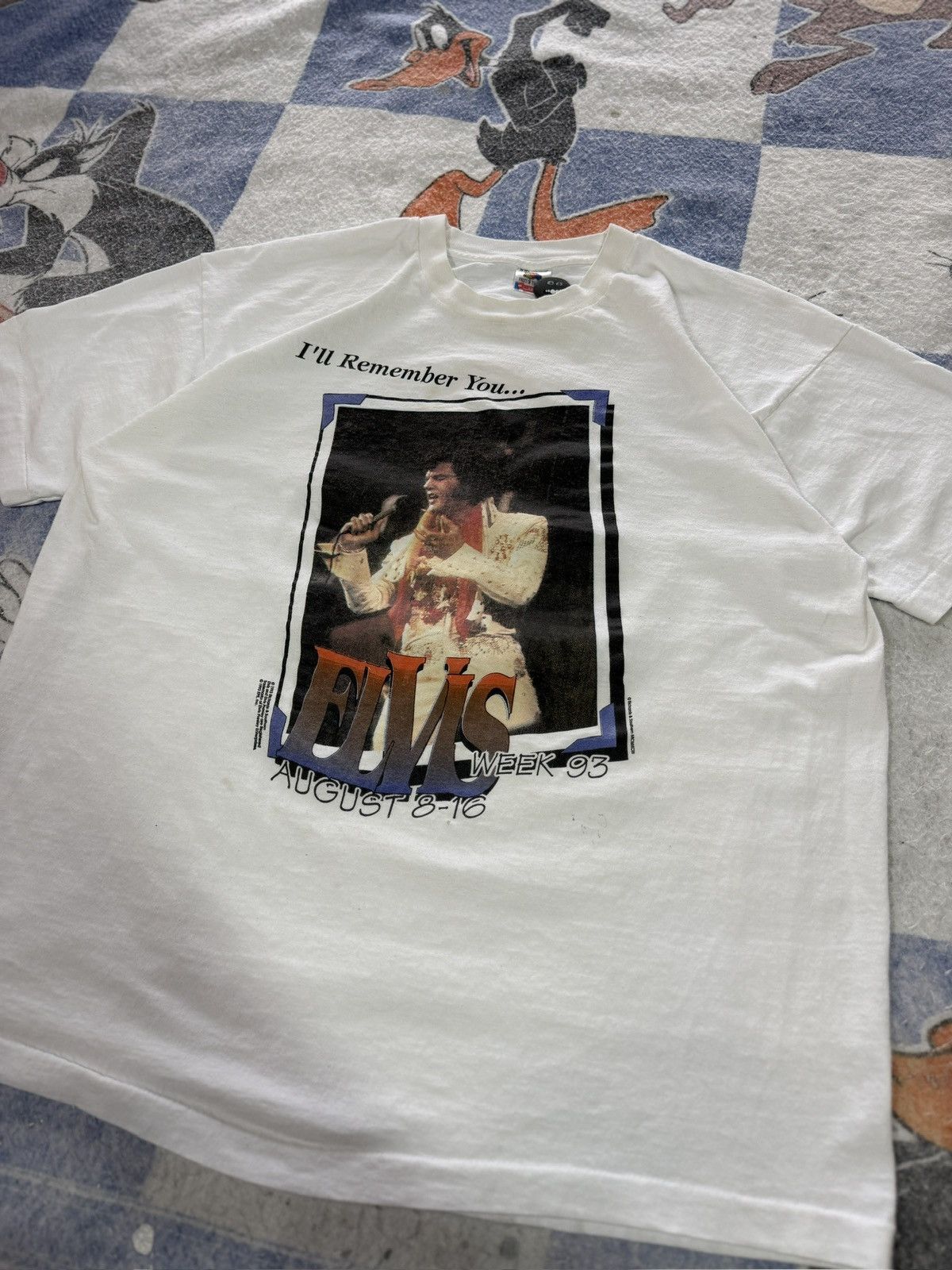 Other Vintage Elvis week tee Size US XXL / EU 58 / 5 - 2 Thumbnail